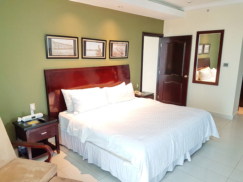 קולון Hotel Sand Diamond מראה חיצוני תמונה