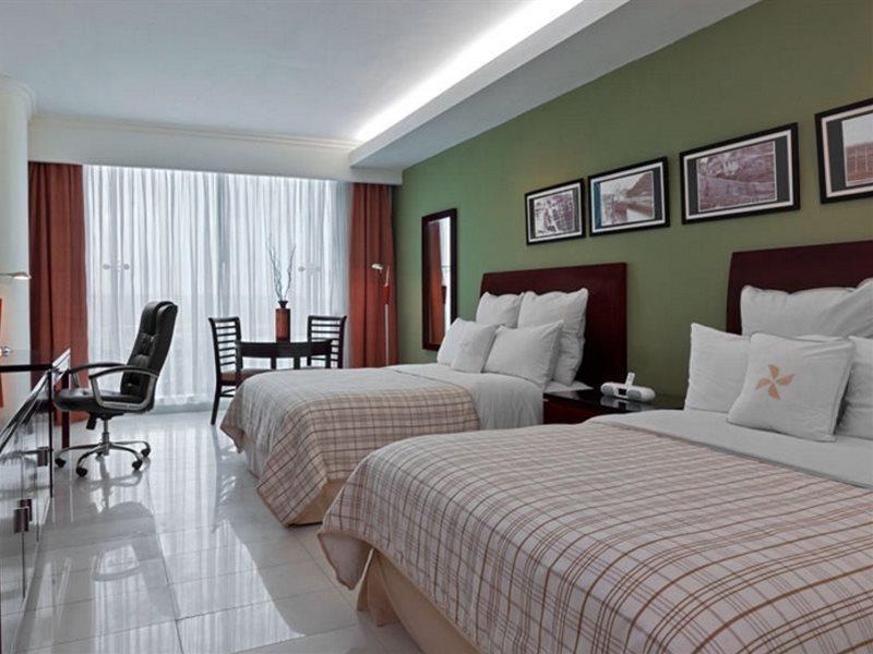 קולון Hotel Sand Diamond מראה חיצוני תמונה